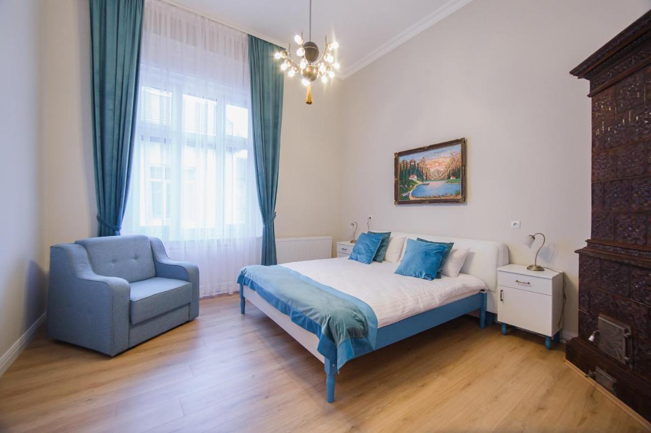 Retro City Center Home Oradea Luaran gambar